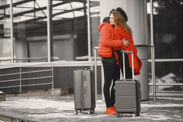 A couple reuniting